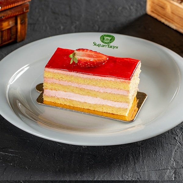 قطعة كيك فريز